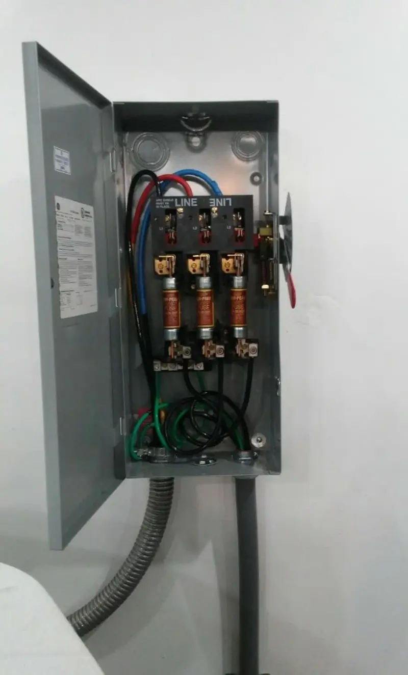 Three-phase disconnect switch installed for Electrical Wiring & Rewiring in Warren